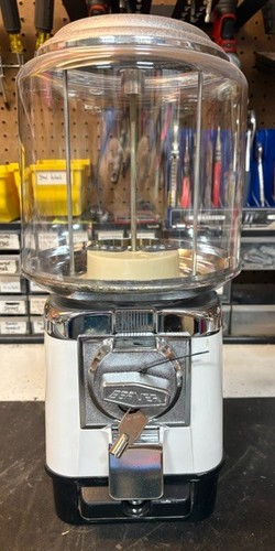 Free beaver white - s&h, chrome